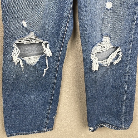 Levis Ribcage Straight Ankle Jeans Feeling Seen Medium Wash Distressed Busted 25 - Picture 5 of 15